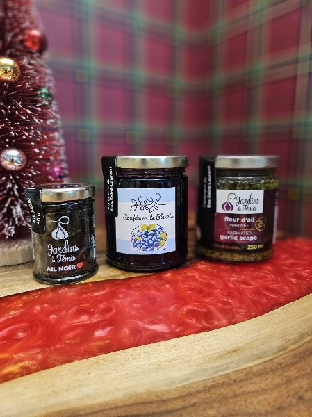 COFFRET TRIO AIL NOIR , FLEUR AIL MARINÉE ET CONFITURE BLEUETS
